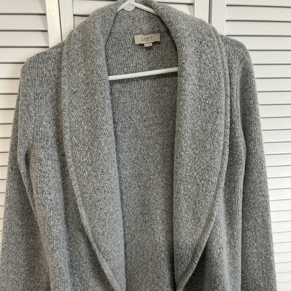LOFT Short Sweater